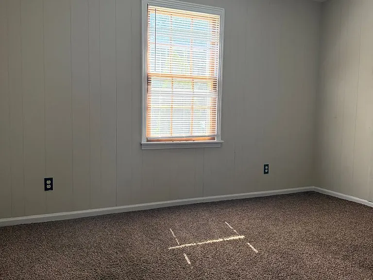 69 Meridian Dr — Photo 5
