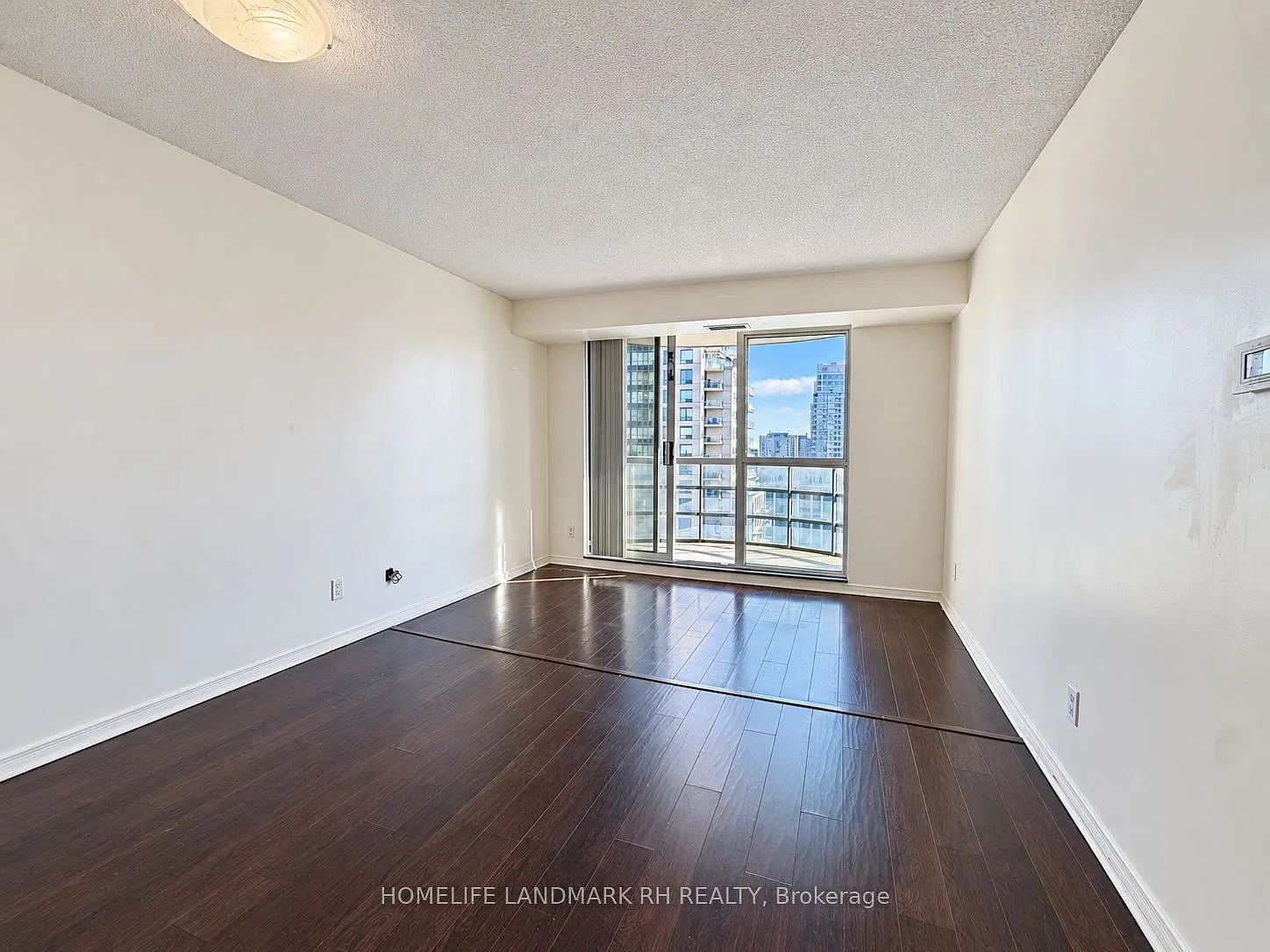 2 bed, $3,000 — Photo 2