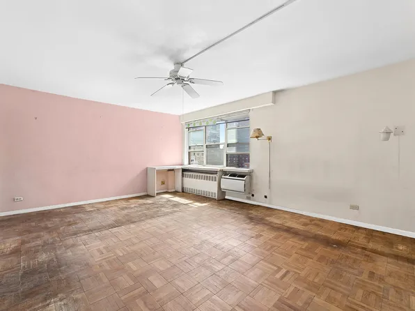 300 East 71st Street image 1 of 11