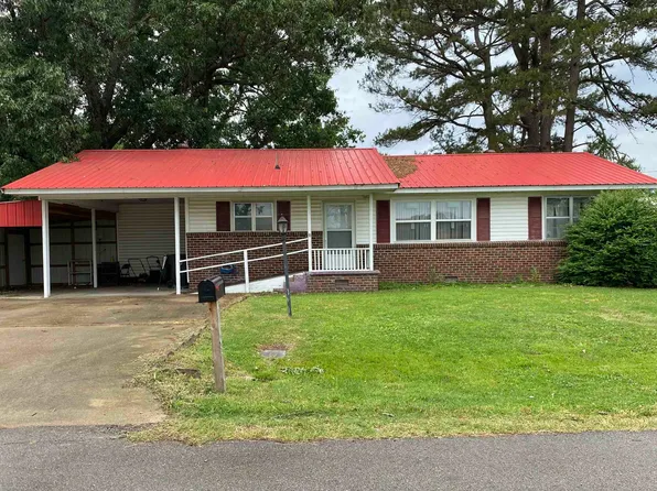 704 Barbara Dr, Walnut Ridge, AR 72476