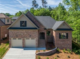 4462 Cheyenne Ct, Winston Salem, NC 27106