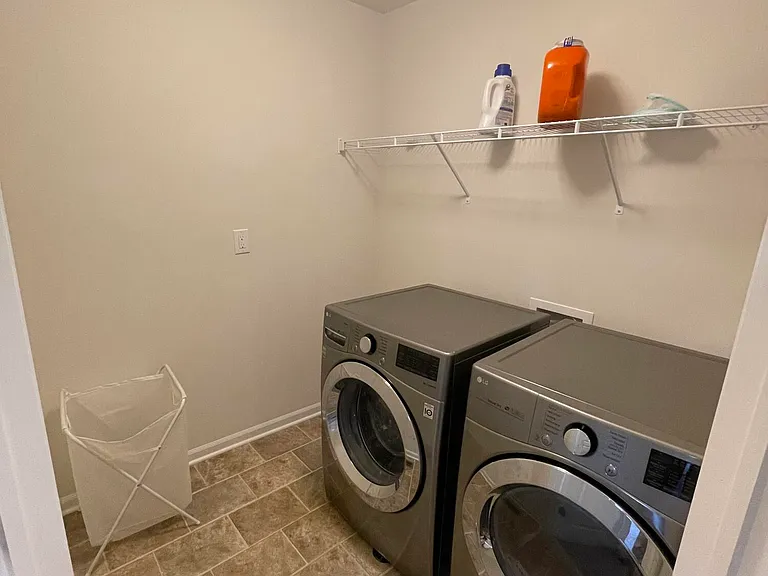 43590 Chancellor Ln — Photo 16