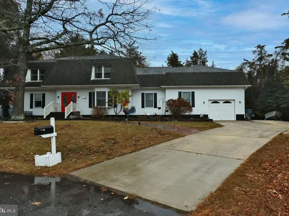 29 Pinehurst Dr, Little Egg Harbor, NJ 08087