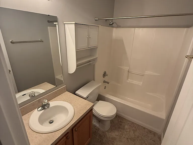 1518 Legend Trail Dr #B — Photo 13