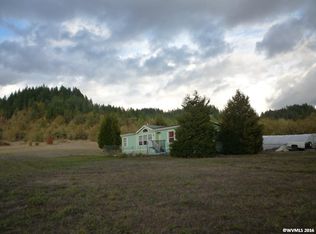 39120 Mountain Man Ln, Lebanon, OR 97355