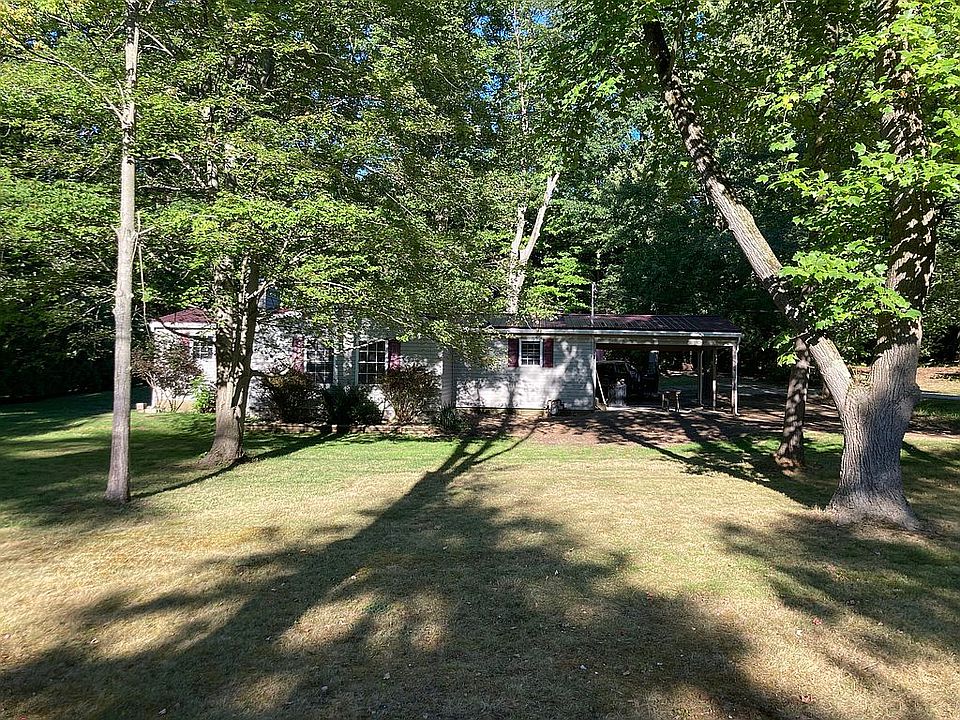 1st image of 3317 Tamarack Dr