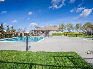 336 Jefferson Dr, Brentwood, CA