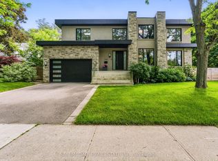 1112 Caldwell Ave, Mississauga, ON L5H 1Z4