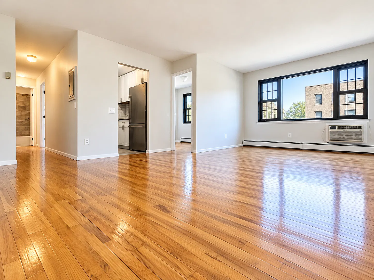 60 Crescent Pl — Photo 3