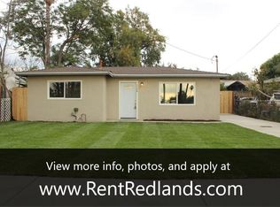 1128 Texas St, Redlands, CA 92374
