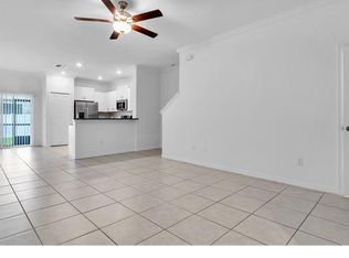 36439 Garden Wall Way, Zephyrhills, FL 33541