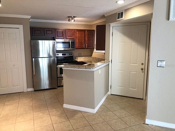 5th image of 1972 Lake Atriums Cir APT 179