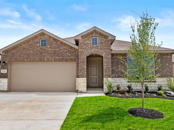 9741 McClane Farm Dr, Crowley, TX 76036