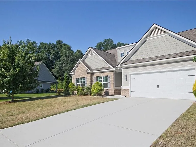 62 Flower Petal Way — Photo 2