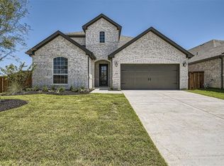 203 Buffalo Blvd, Rhome, TX 76078