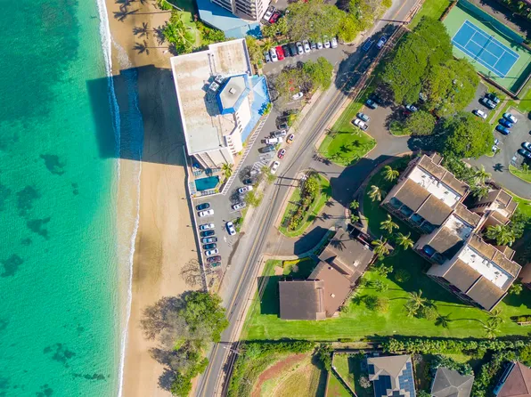 4242 Lower Honoapiilani Rd APT E210, Lahaina, HI 96761