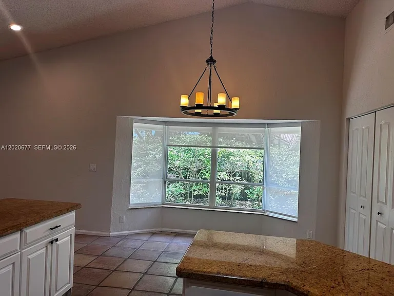 1200 NW 101st Ave — Photo 9