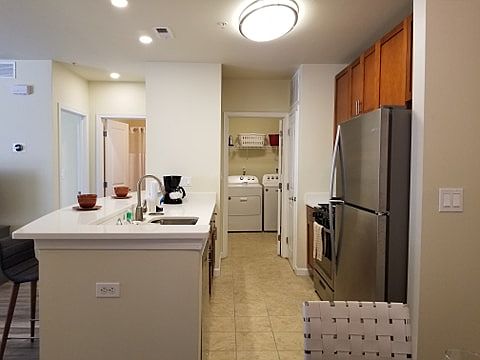 1st image of 1328 SE 24th Ave #7