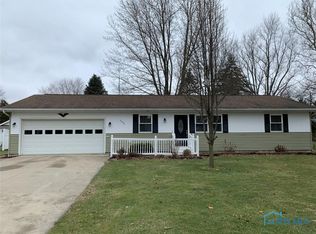 504 Sycamore Ln, Pioneer, OH 43554