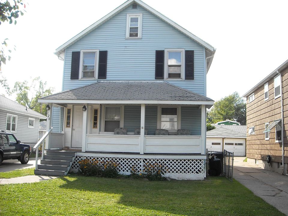 Beautiful colonial home in a quiet neighborhood