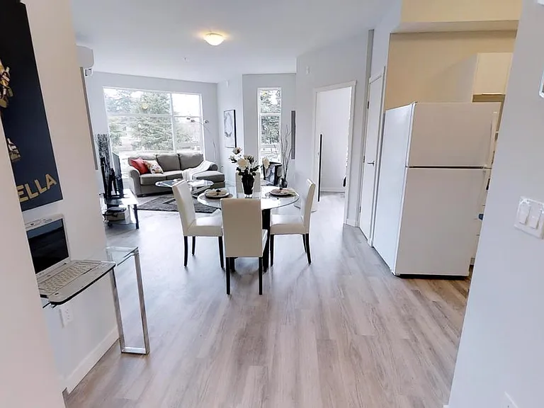733 Goldstream Ave — Photo 12