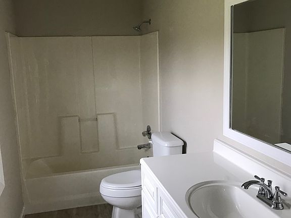 5th image of 193 Dale Ln