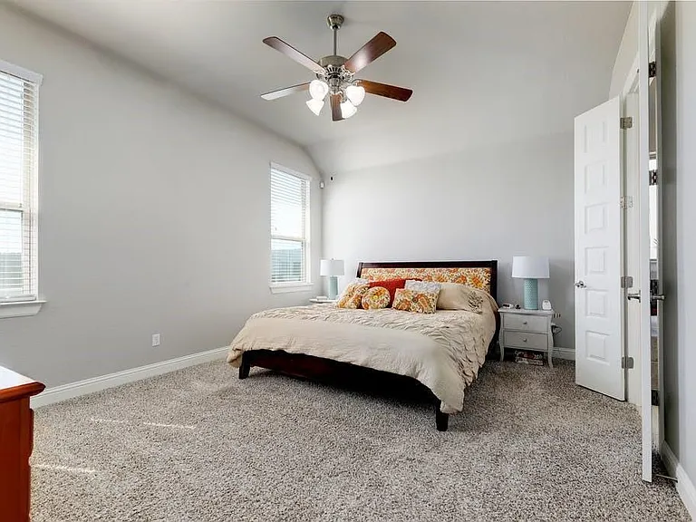 5664 Corsica Loop — Photo 15