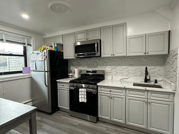 2435 Fenton Ave #1