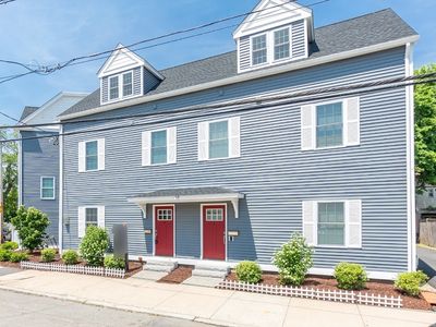 34 Beckford St #B, Beverly, MA, 01915