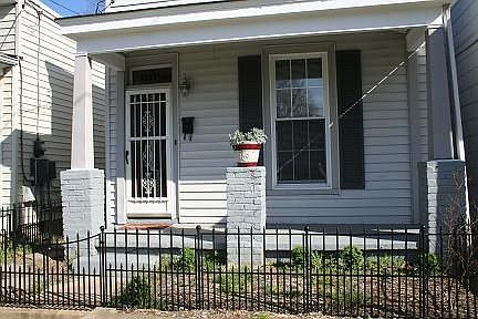 1st image of 1305 1/2 N 32nd St