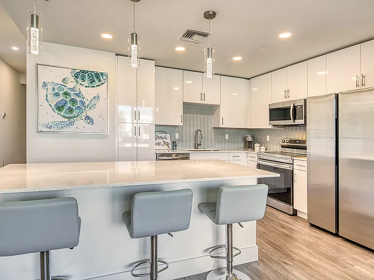 1709 Tamiami Trl — Photo 9