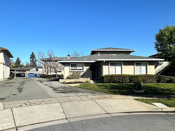 4th image of 691 Ontario Ct #8