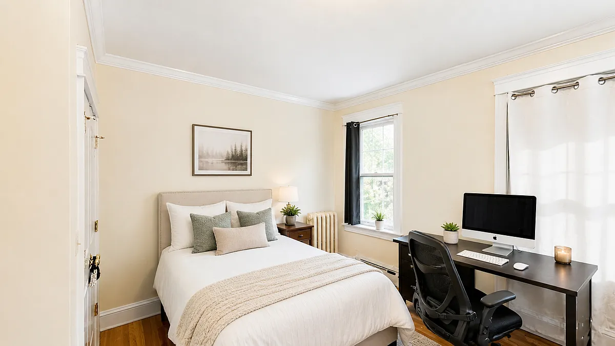 Building Photo - 27 Glenville Ave #202