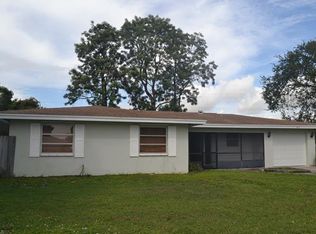 2025 Lear Ct, North Fort Myers, FL 33903