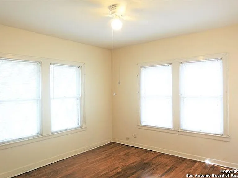 244 W Hermosa Dr — Photo 12