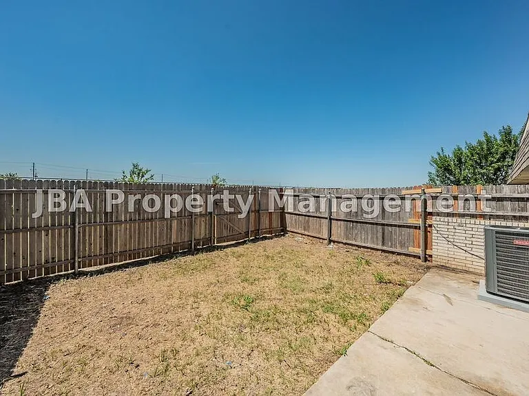 1770 Farleigh Ct #1770F — Photo 33