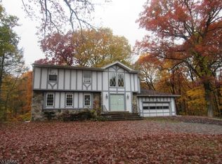 539 Stonetown Rd, Ringwood, NJ 07456