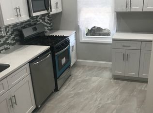 24126 Newhall Ave, Jamaica, NY 11422