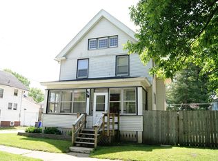 317 17th St NE, Cedar Rapids, IA 52402