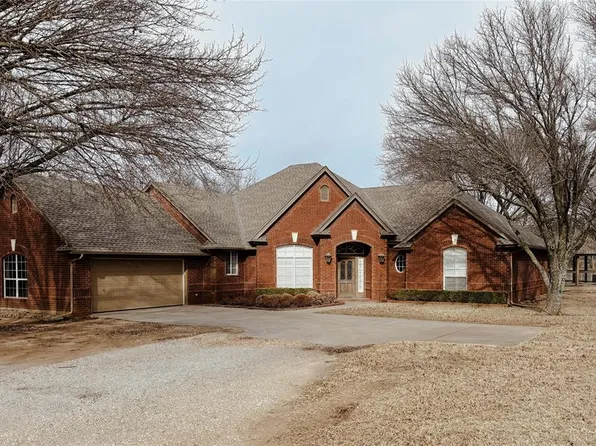 52 Kin Ville Rd, Shawnee, OK 74804