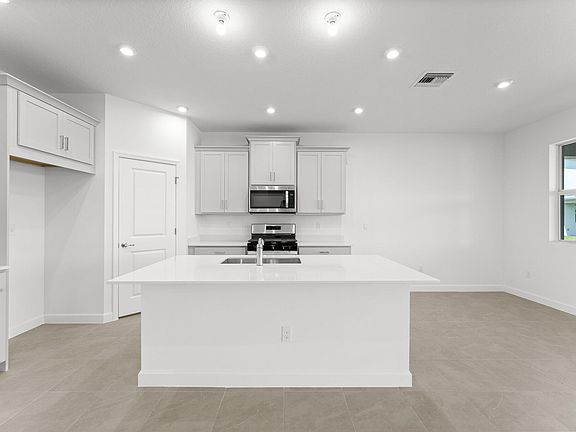 4th image of 10558 SW Orana Drive