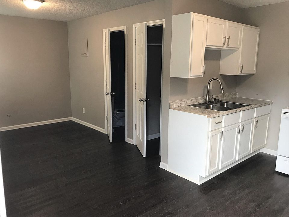 Sample Floor Plan - Studio