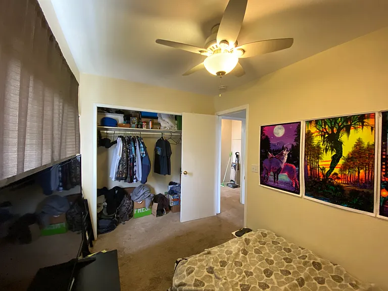 Private Room Perspective 2