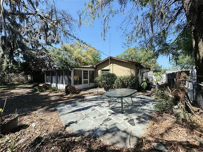 7522 Laurel Springs Dr — Photo 29