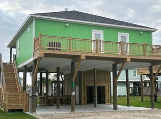 2292 E Lobster St, Crystal Beach, TX 77650