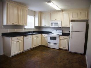 Woodland Place Townhouses, Hattiesburg, MS 39401