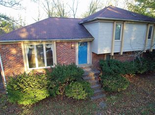 407 Timberlake Trl, Louisville, KY 40245
