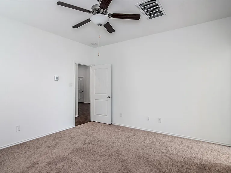 23741 Woodgreen Terrace Dr — Photo 15