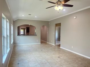 6430 Skyview Dr, Houston, TX 77041