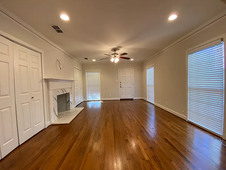 5529 Longview St — Photo 6